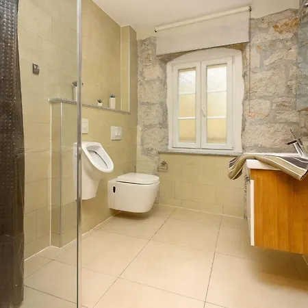 Perlina - For Two People * Vrsar